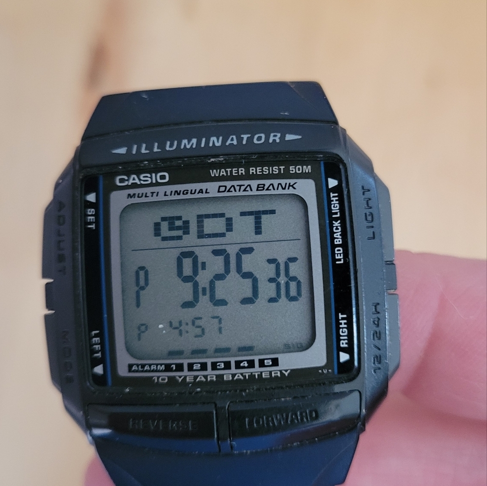 CASIO  2515 DB-36 Men's Multi Lingual 30 Page Databank Digital Watch Working